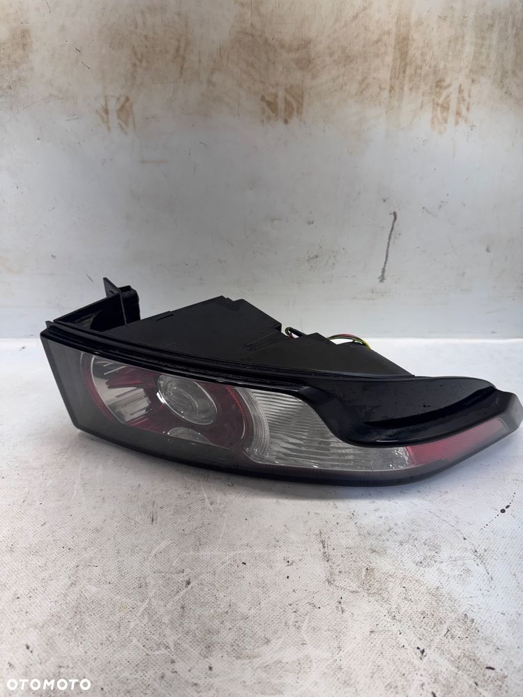 LEWA TYLNA LAMPA LAND ROVER EVOQUE - 1