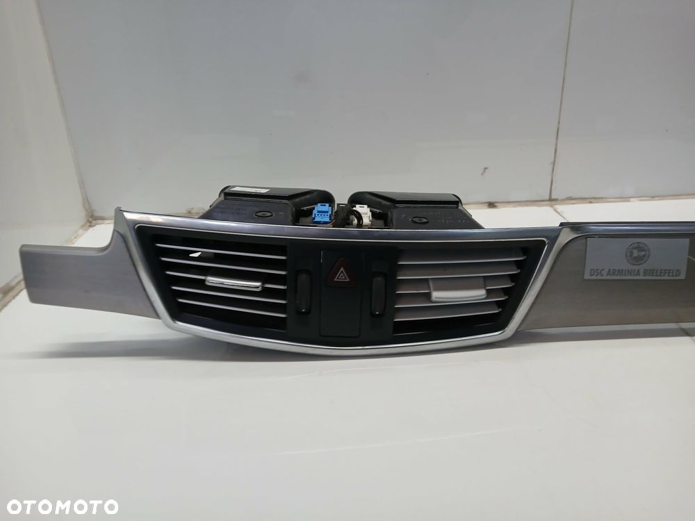 MERCEDES W212 LISTWA DEKOR KONSOLI KRATKI NAWIEWU A212680XX71 - 9