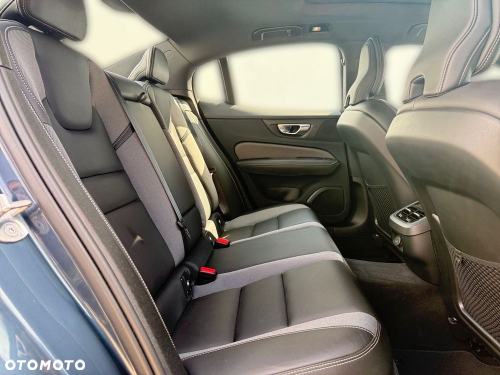 Volvo S60 - 27