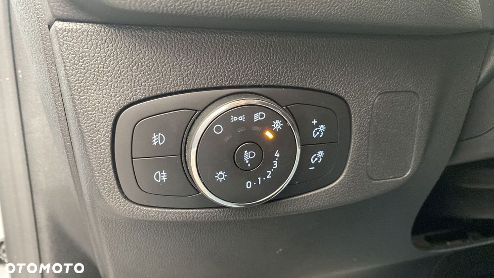 Ford Focus 1.0 EcoBoost mHEV Titanium X - 26