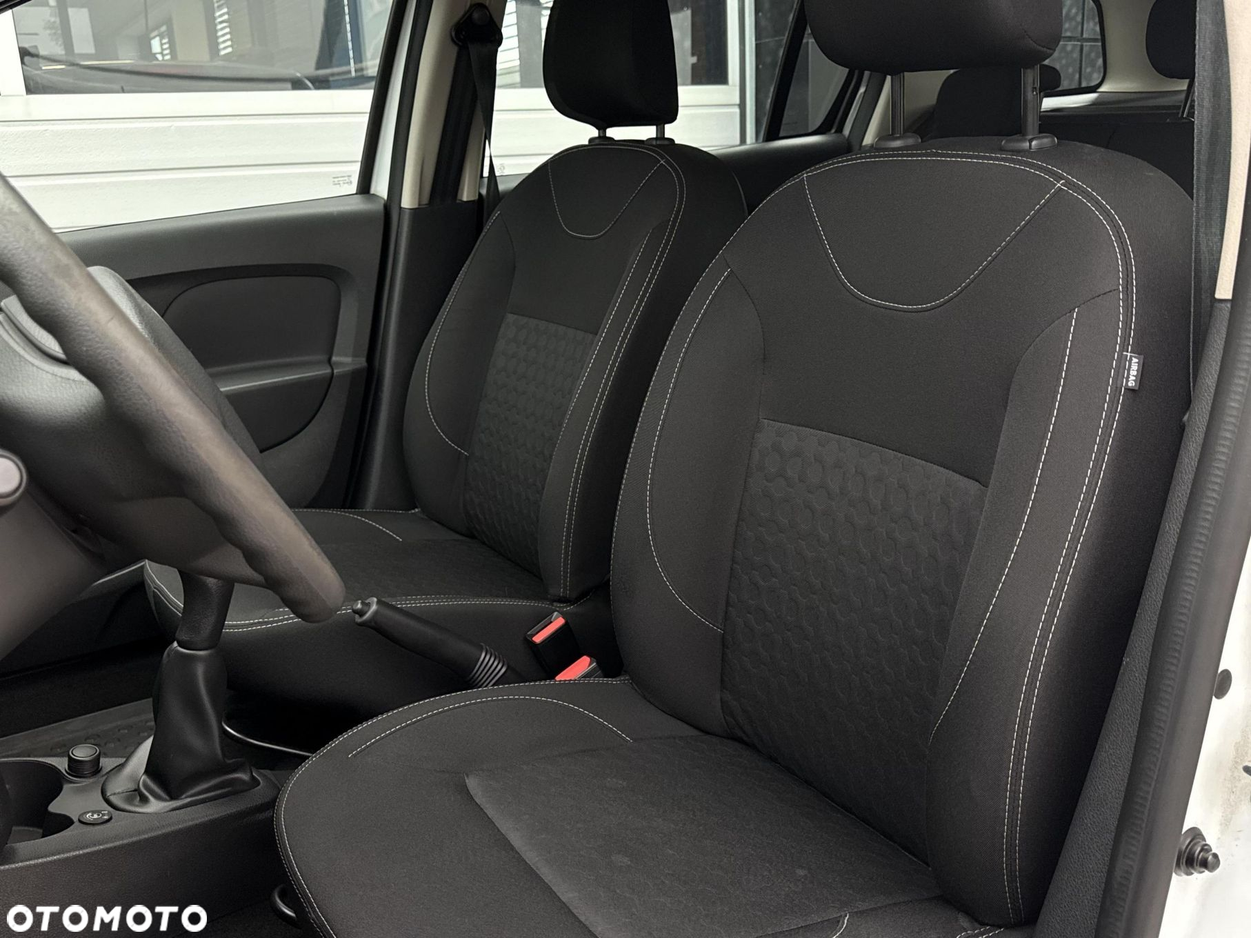 Dacia Logan - 11