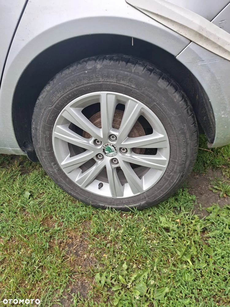 Skoda Fabia 1.2 TSI Family - 8