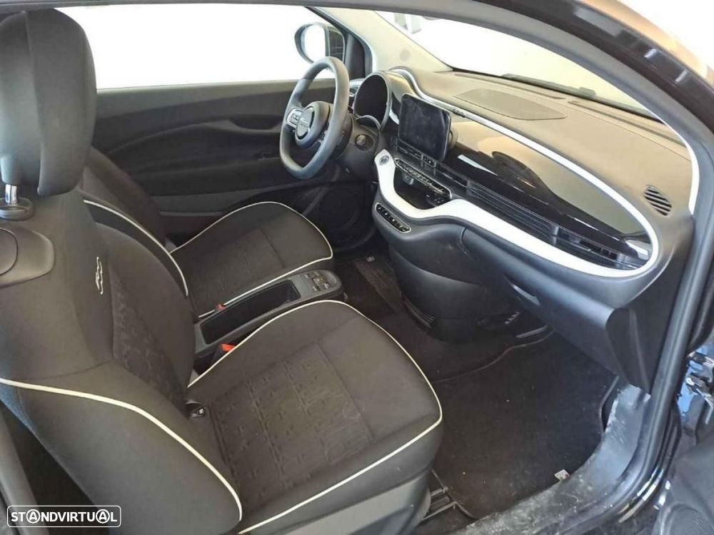 Fiat 500e Action - 3