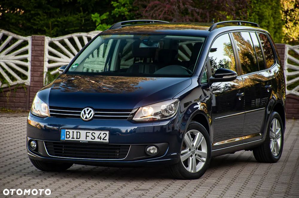 Volkswagen Touran 1.6 TDI DPF BlueMotion Technology MATCH - 1