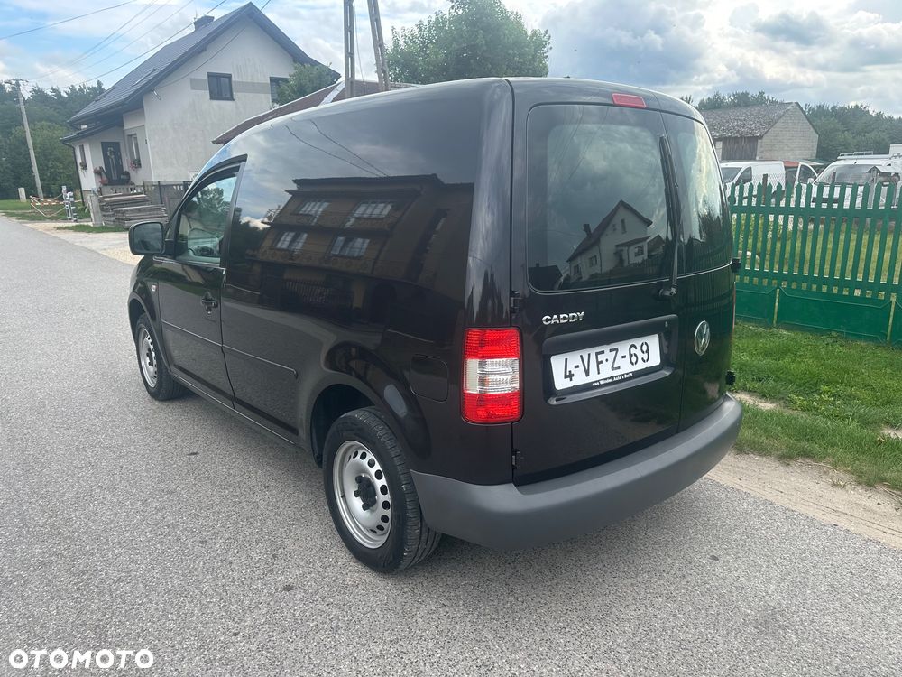 Volkswagen Caddy - 4