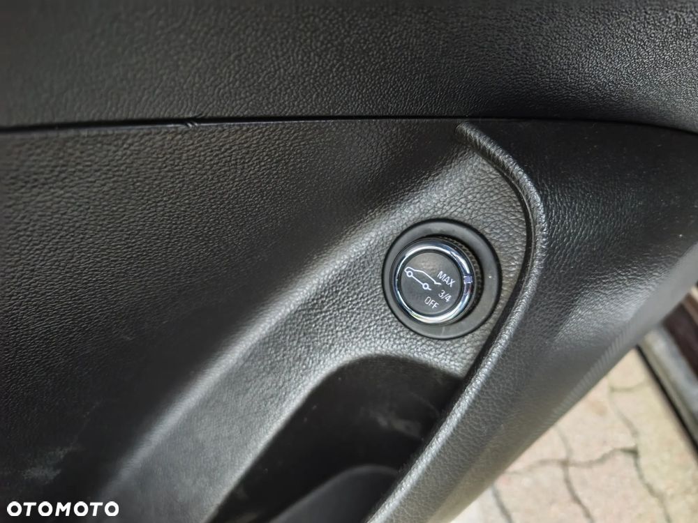 Opel Insignia 2.0 CDTI Cosmo - 12