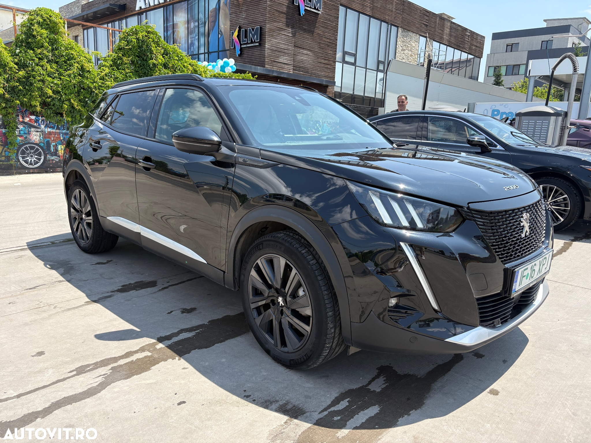 Peugeot 2008 e-2008 GT Pack - 3