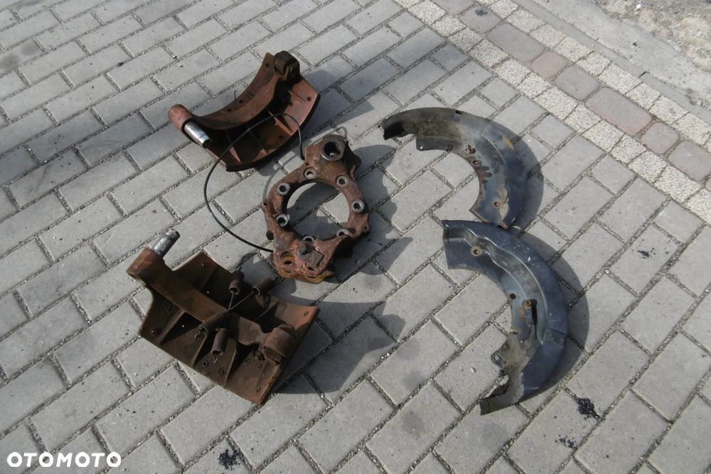 Szczęki hamulcowe szczękotrzymacz Man F2000 Tga - 1