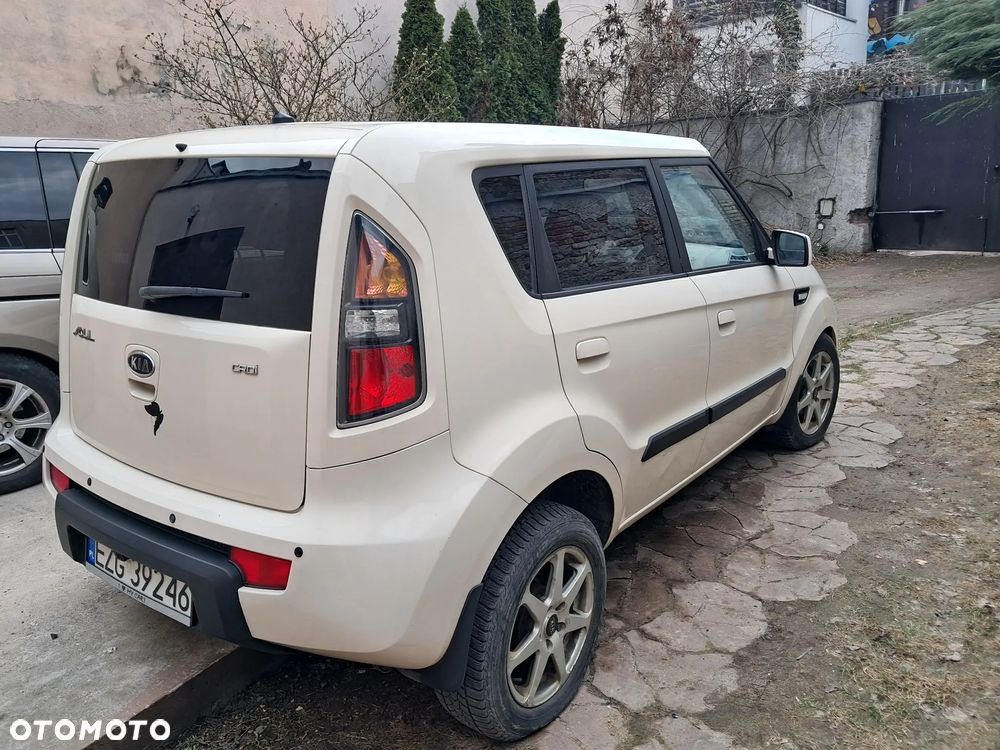 Kia Soul 1.6 CRDi M - 4
