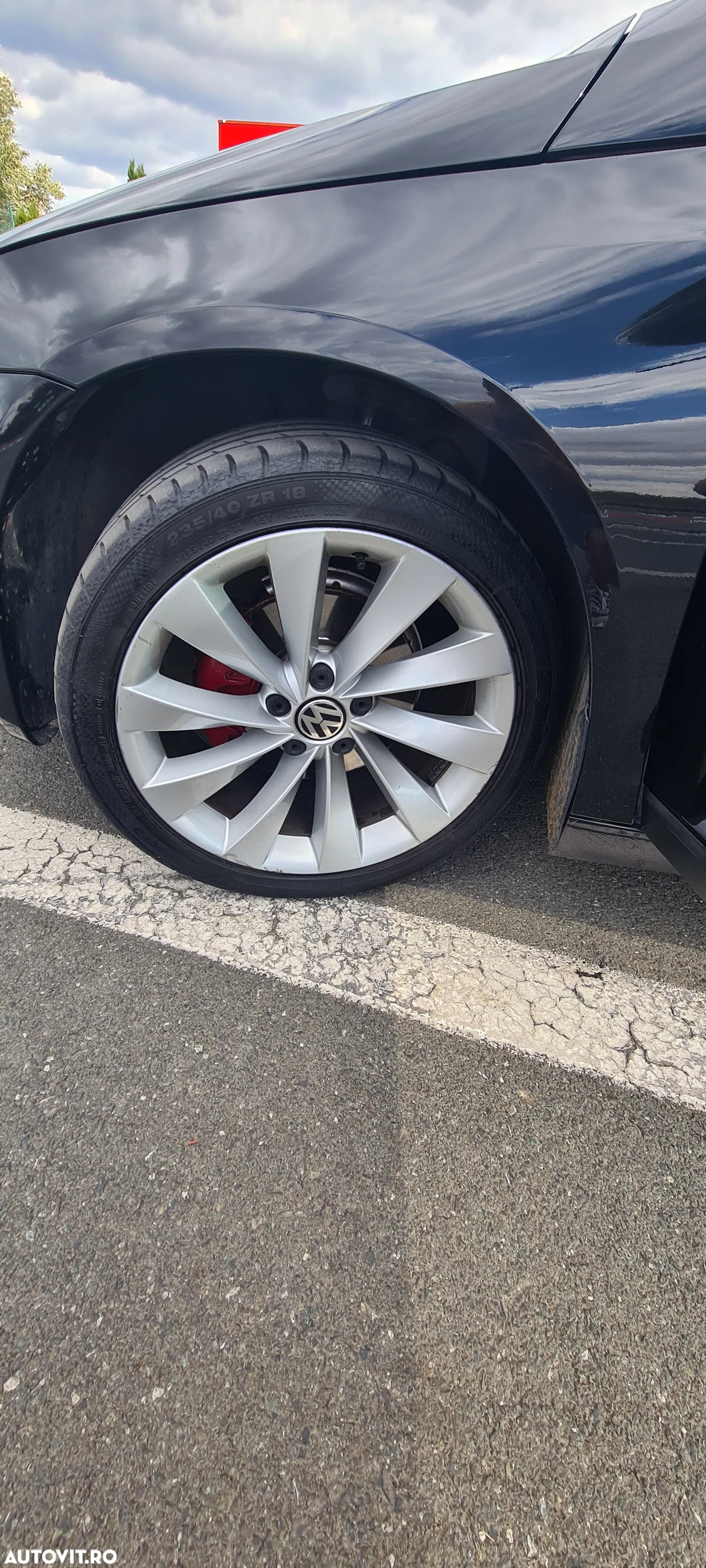 Volkswagen Scirocco 2.0 TDI - 9