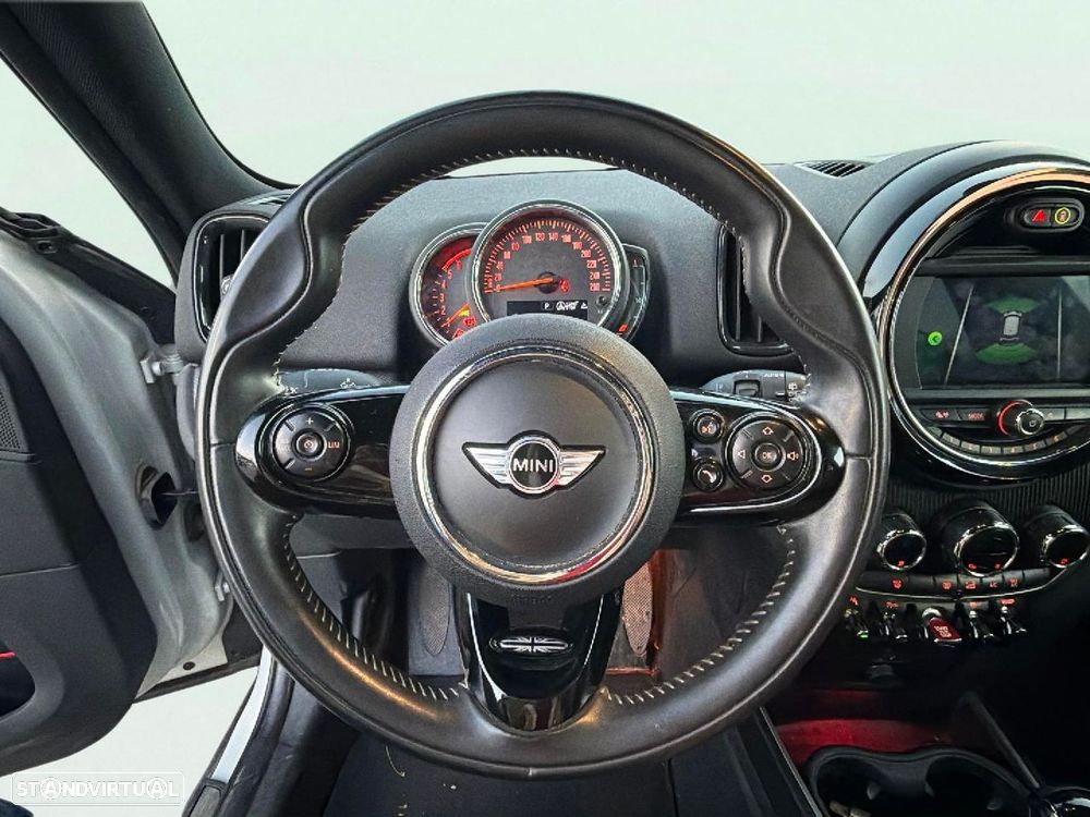 MINI Countryman Cooper D Auto - 10