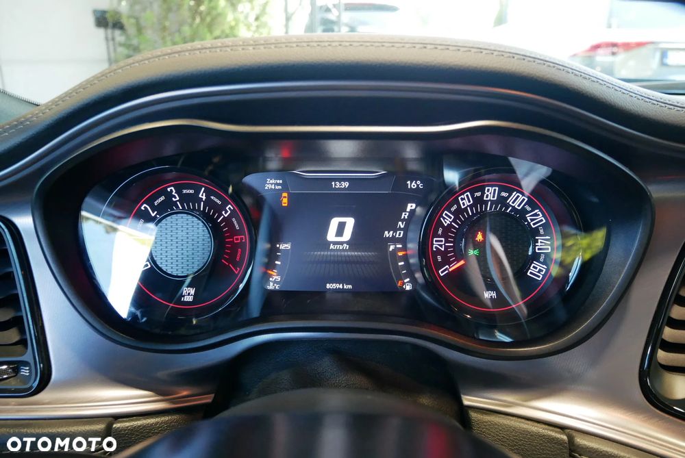 Dodge Challenger 5.7 R/T - 19