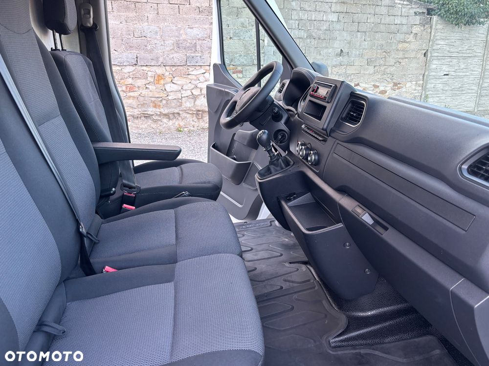 Renault Master - 13