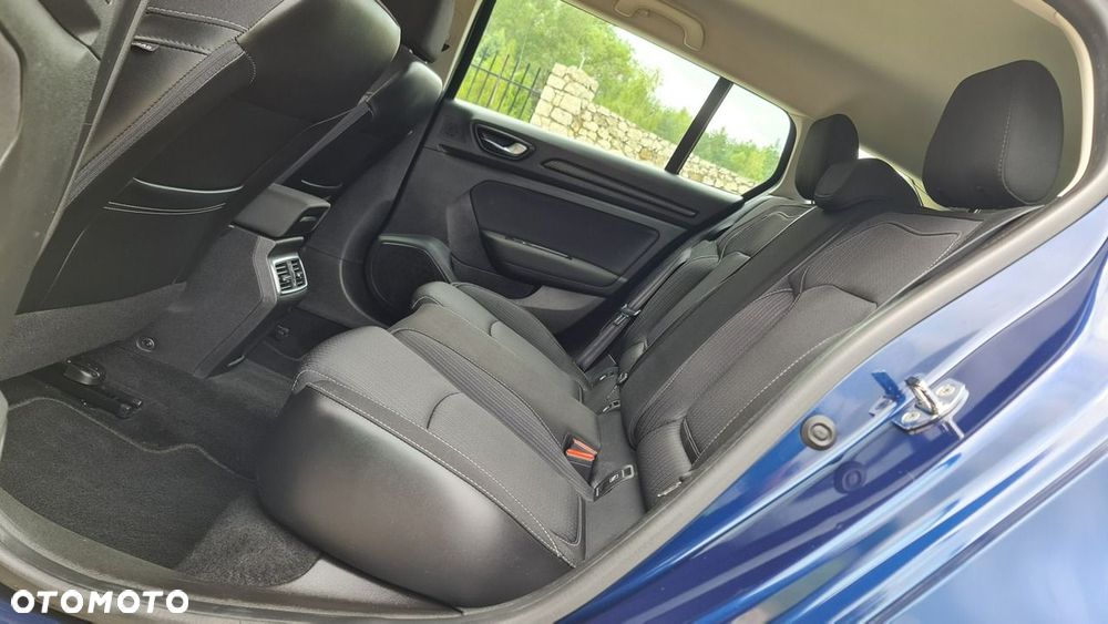 Renault Megane - 9