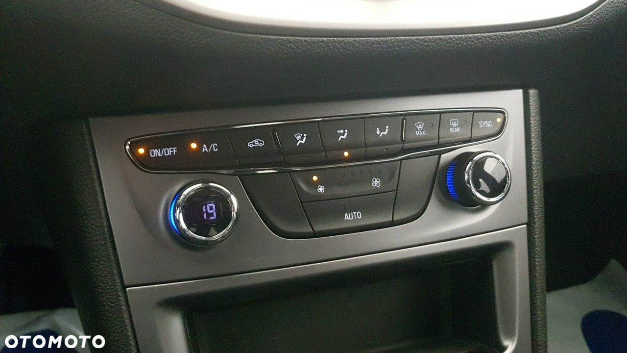 Opel Astra - 29