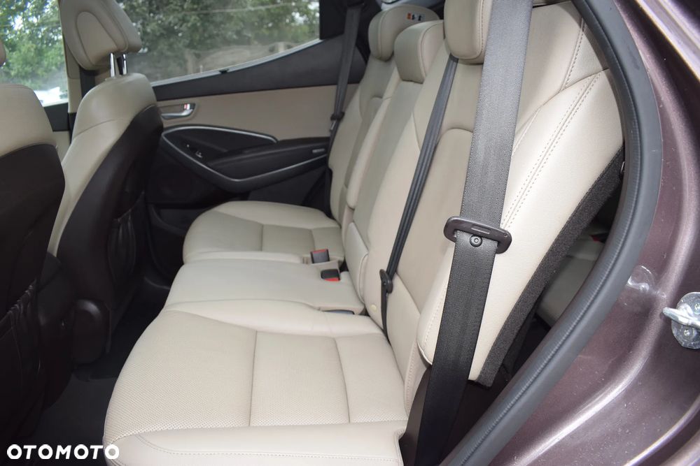 Hyundai Santa Fe 2.0 CRDi Executive 7os - 12