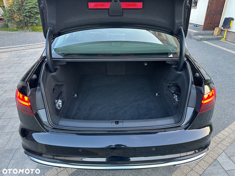 Audi A4 Limousine 35 TFSI S tronic advanced - 9