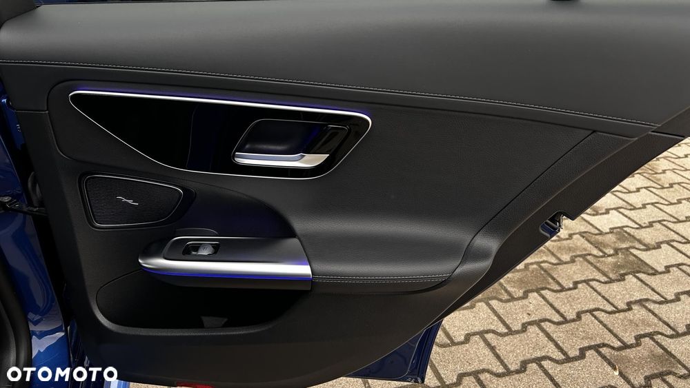 Mercedes-Benz Klasa C - 29