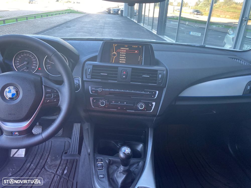 BMW 118 d xDrive Pack M - 16