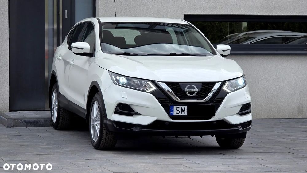 Nissan Qashqai 1.2 DIG-T N-Connecta - 1