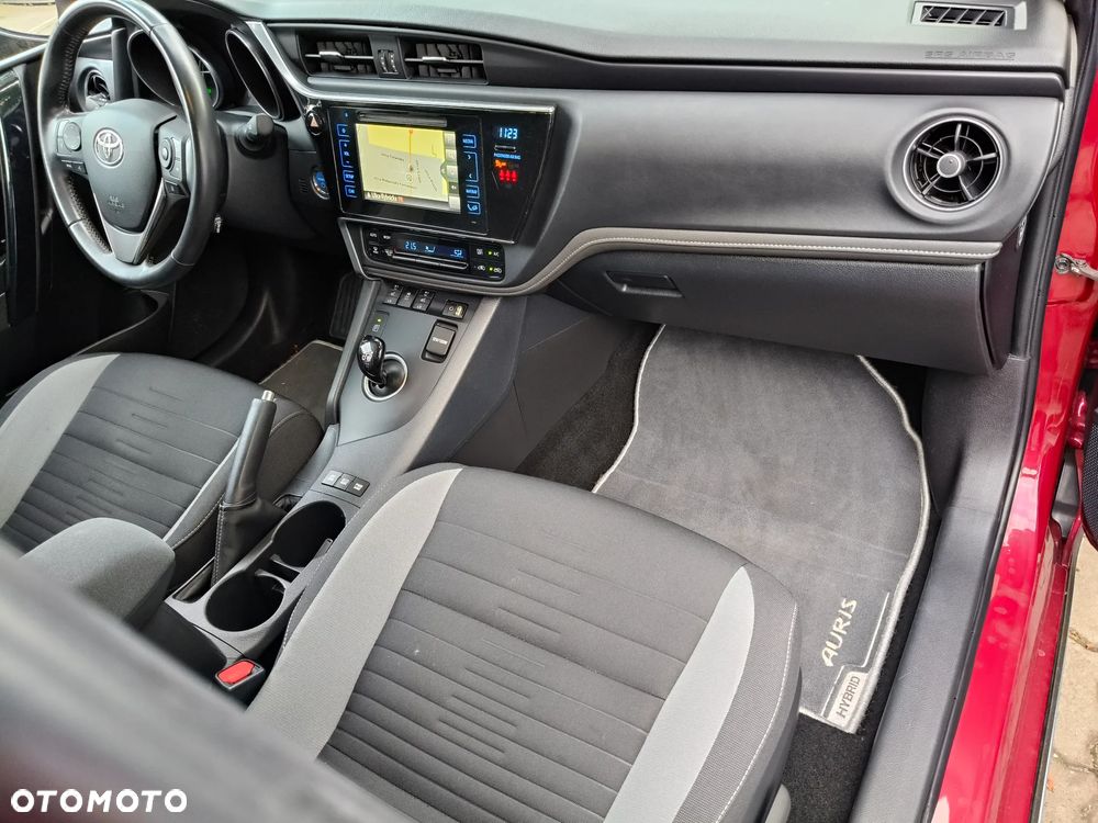 Toyota Auris 1.8 VVT-i Automatik Design Edition - 22