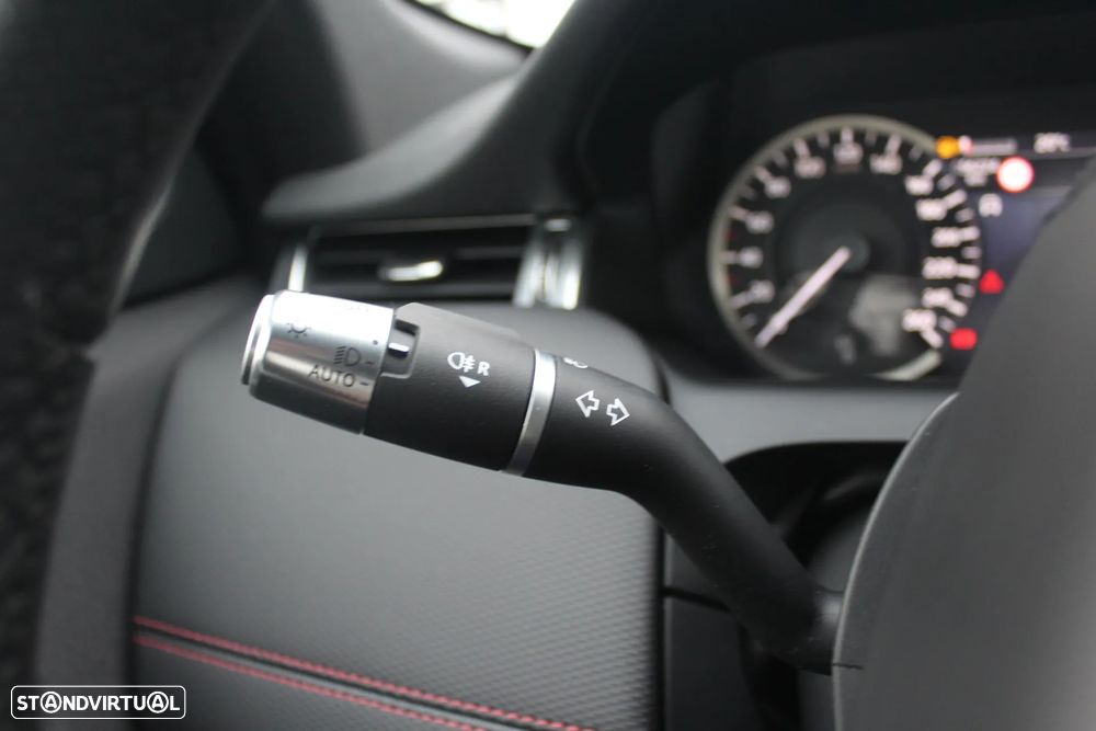 Land Rover Discovery Sport 2.0 Si4 AWD - 37