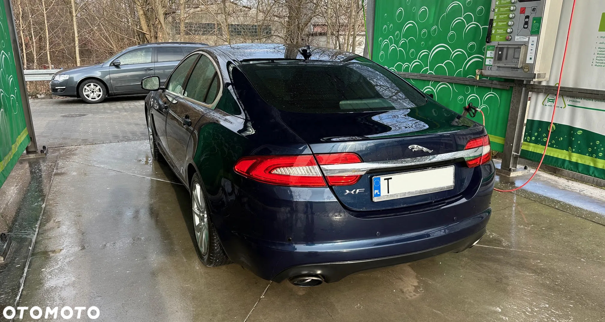 Jaguar XF - 3