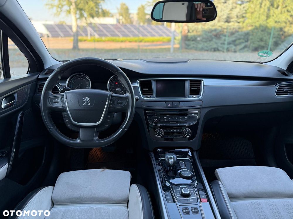 Peugeot 508 RXH Hybrid4 - 21