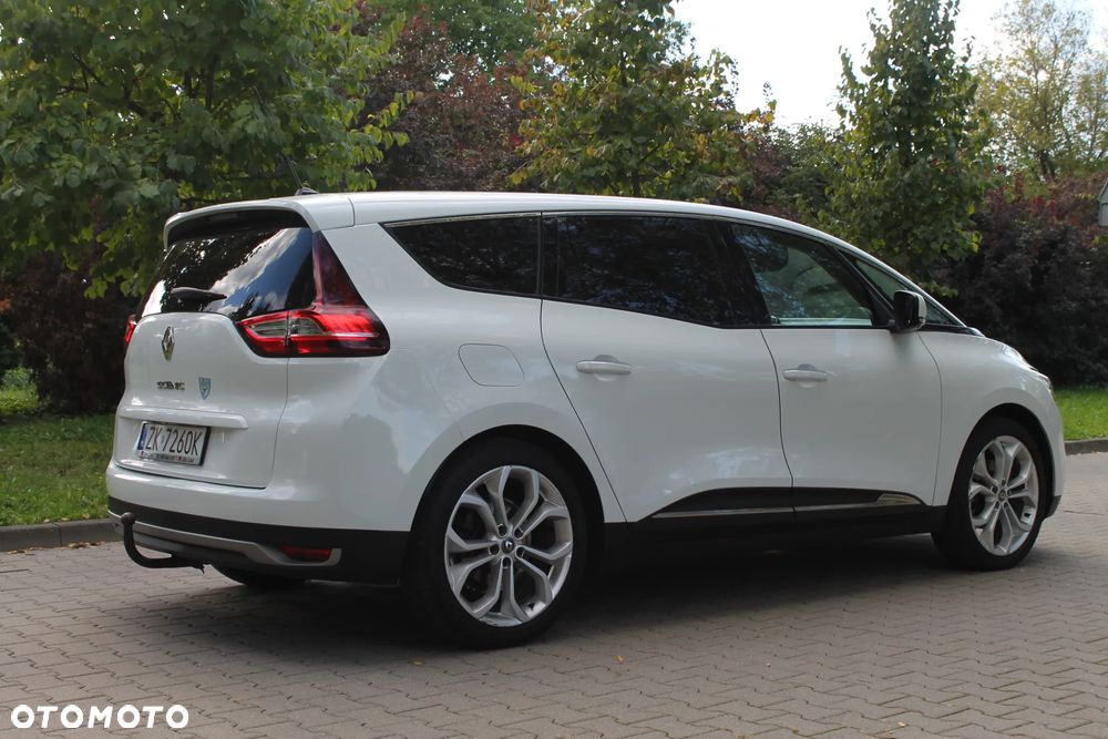 Renault Scenic - 4