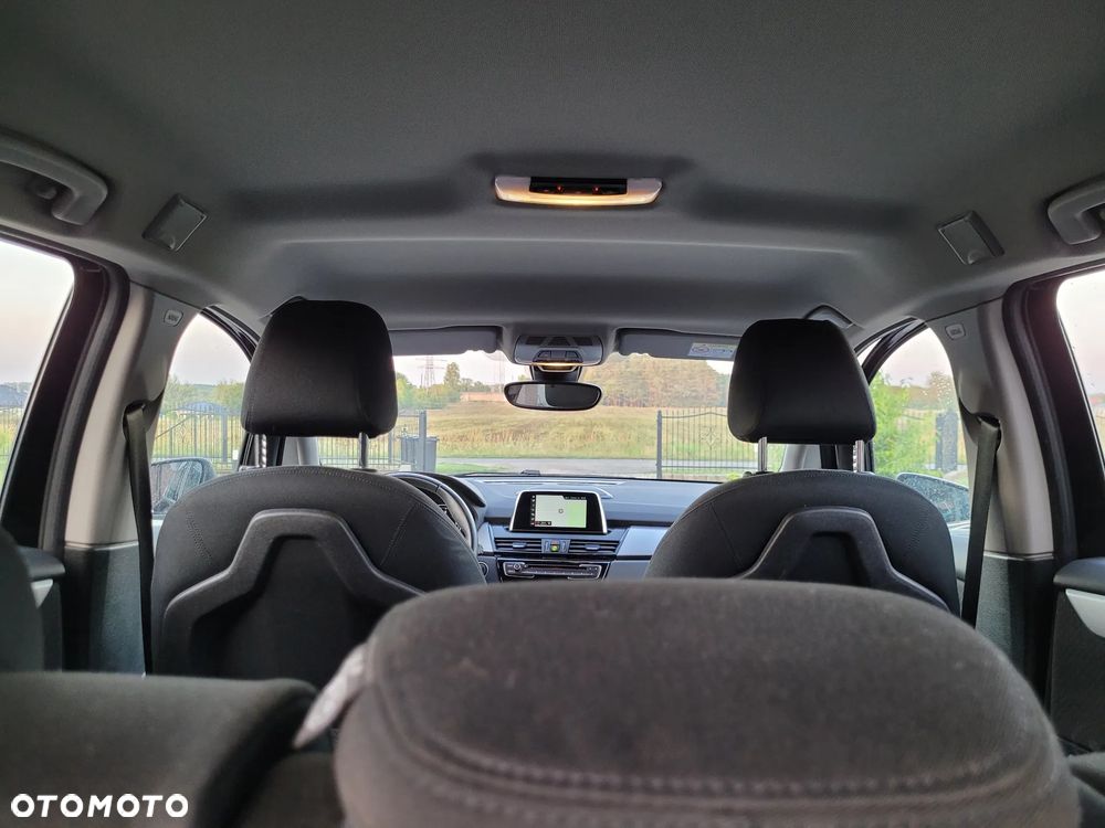 BMW Seria 2 218d Advantage - 19