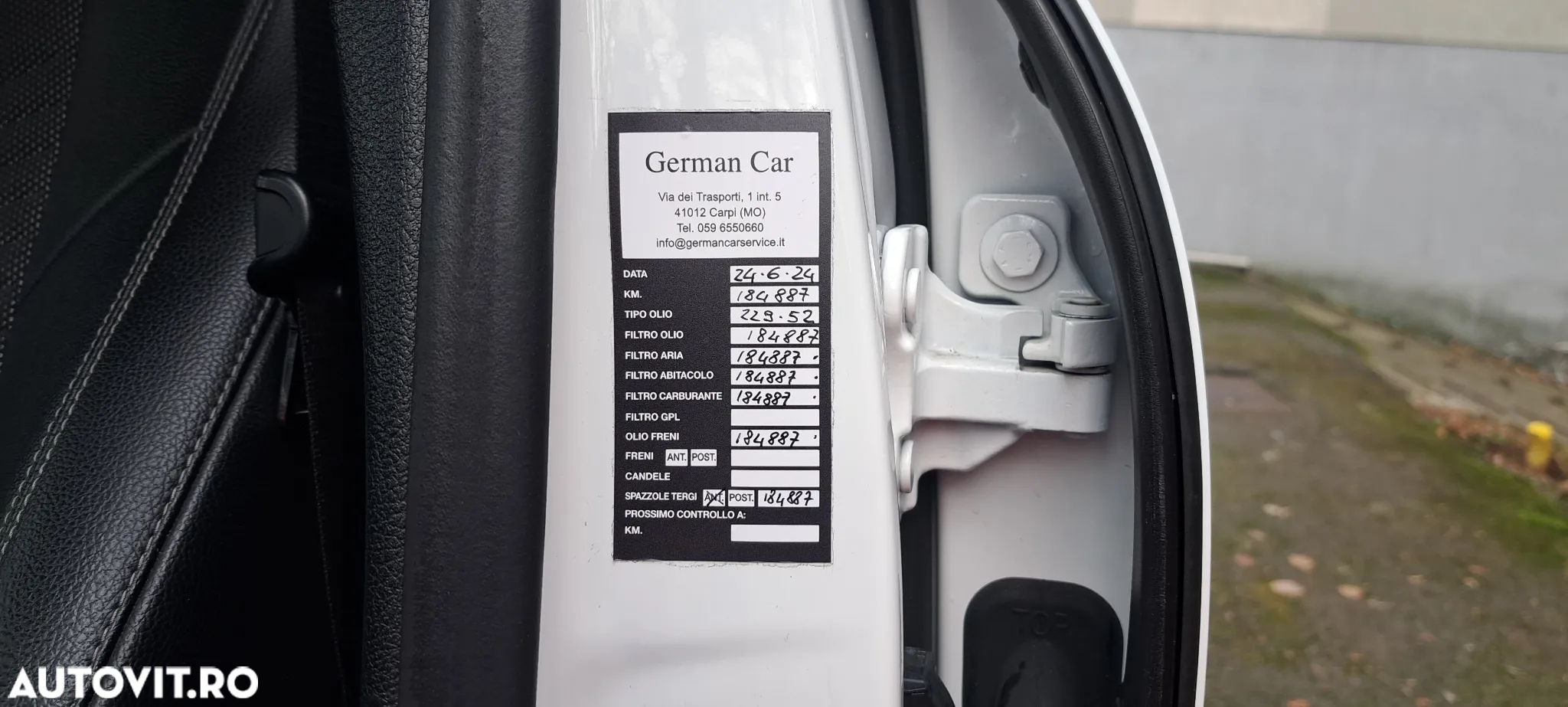 Mercedes-Benz GLB 180 d 8G-DCT - 15