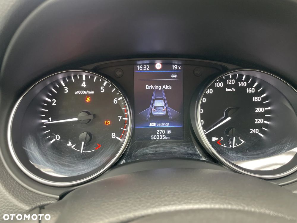 Nissan Qashqai 1.3 DIG-T N-Connecta - 15