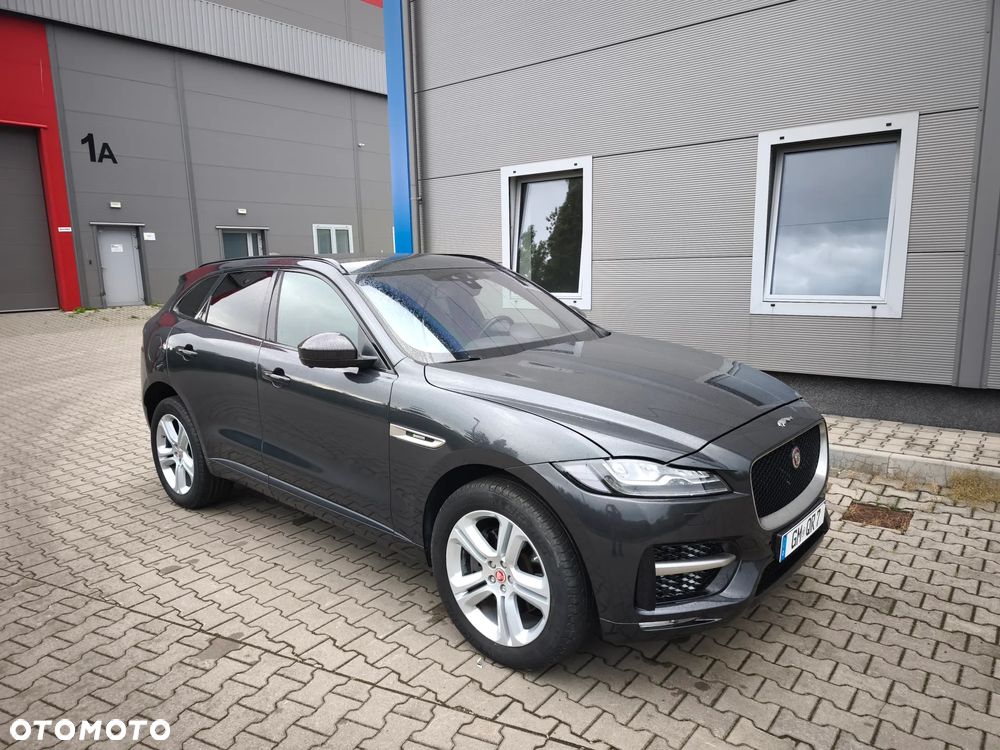 Jaguar F-Pace 30d AWD R-Sport - 31