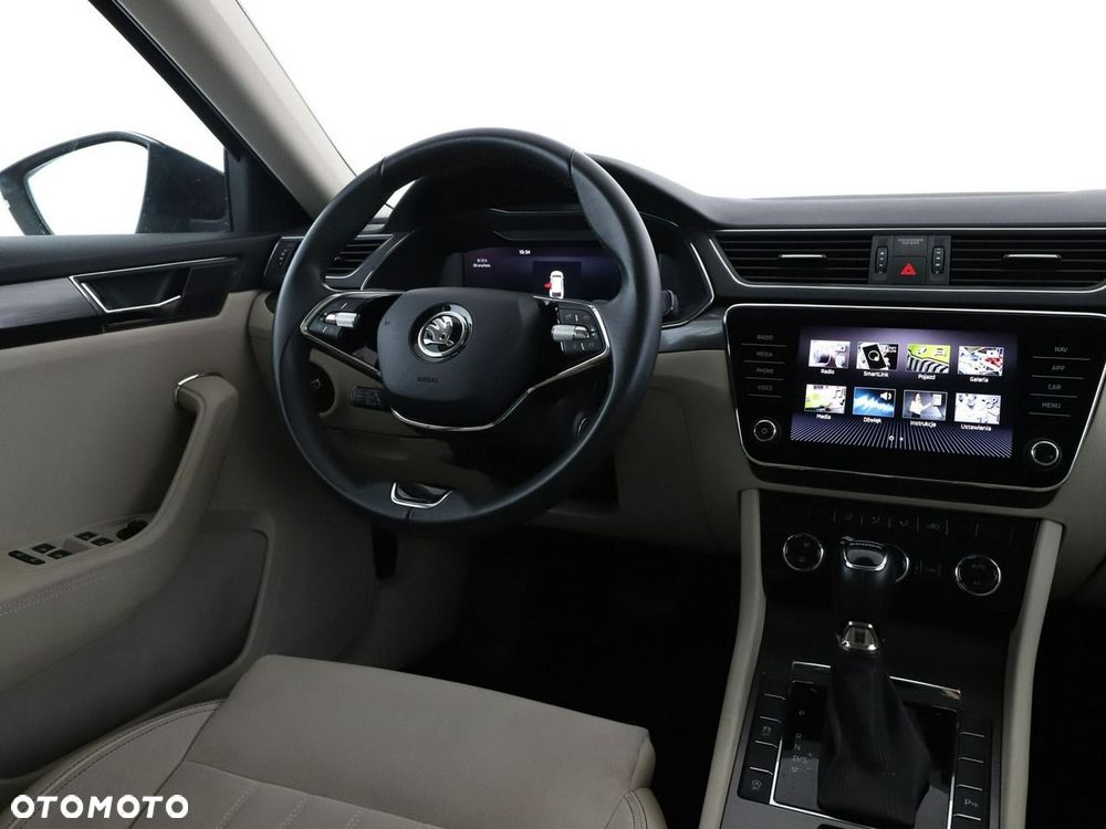 Skoda Superb 2.0 TDI DSG Style - 17