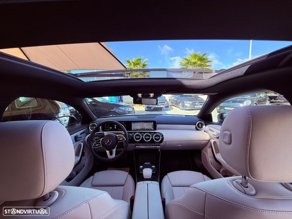 Mercedes-Benz CLA 180 7G-DCT Special Edition - 36