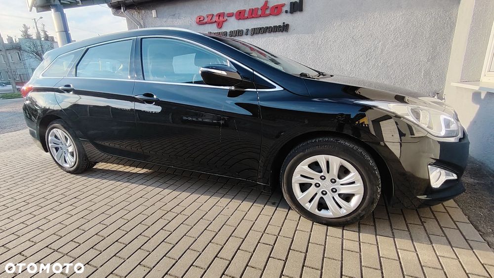 Hyundai i40 i40cw 1.6 Fifa World Cup Edition - 31