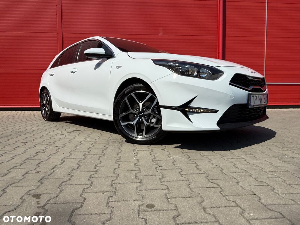 Kia Ceed - 30