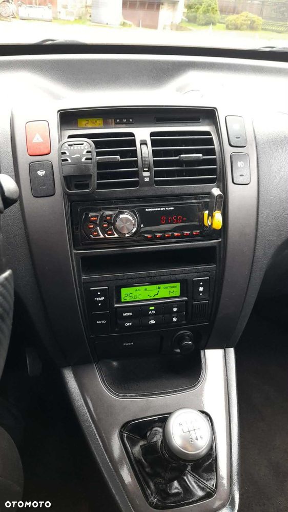 Hyundai Tucson - 8