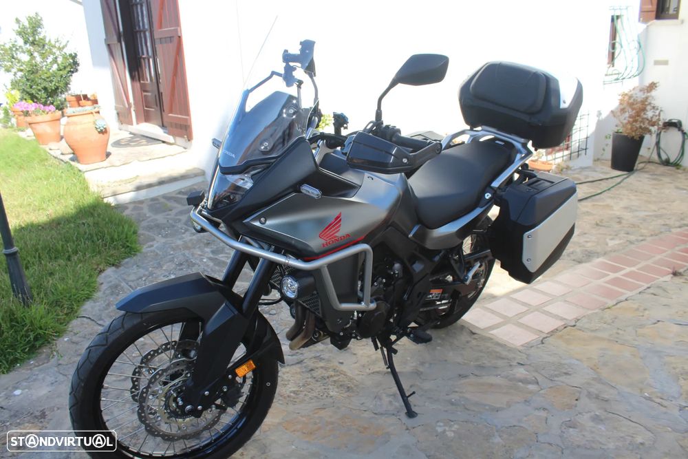 Honda Transalp RD16 (2023) - 1