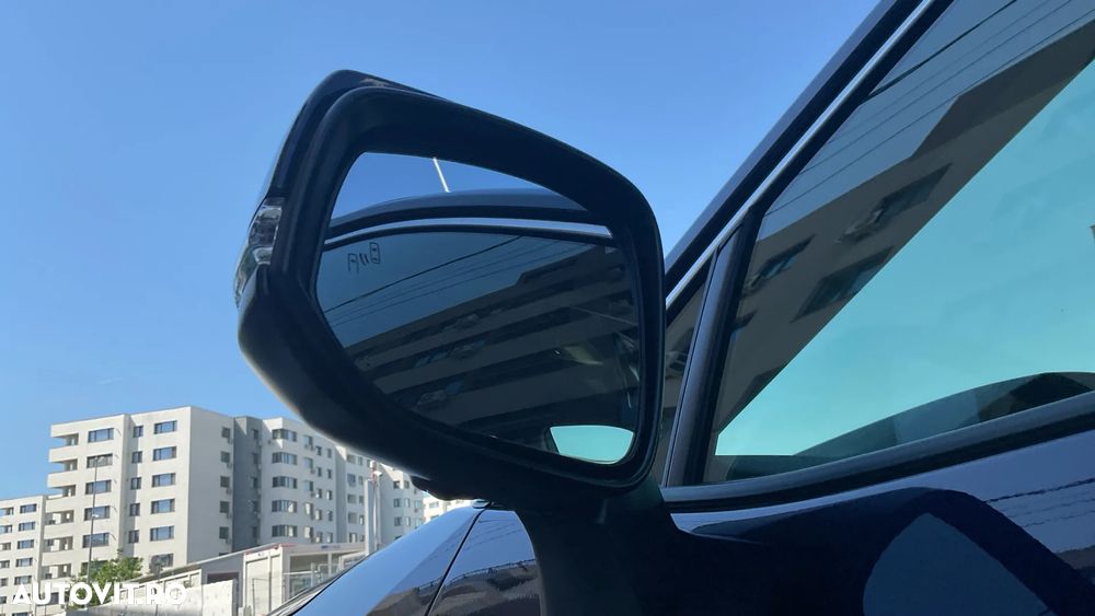 Toyota RAV4 2.5 VVT-iE 4x4 Luxury - 40