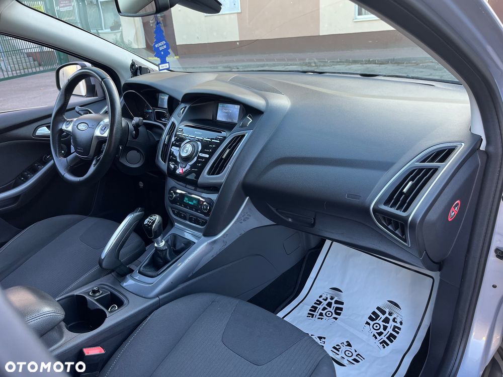 Ford Focus - 29