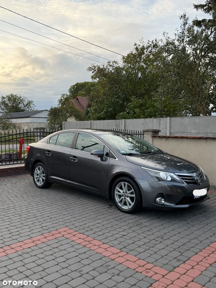 Toyota Avensis - 3