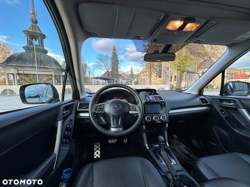 Subaru Forester 2.0XT Comfort Lineartronic EU6 - 13