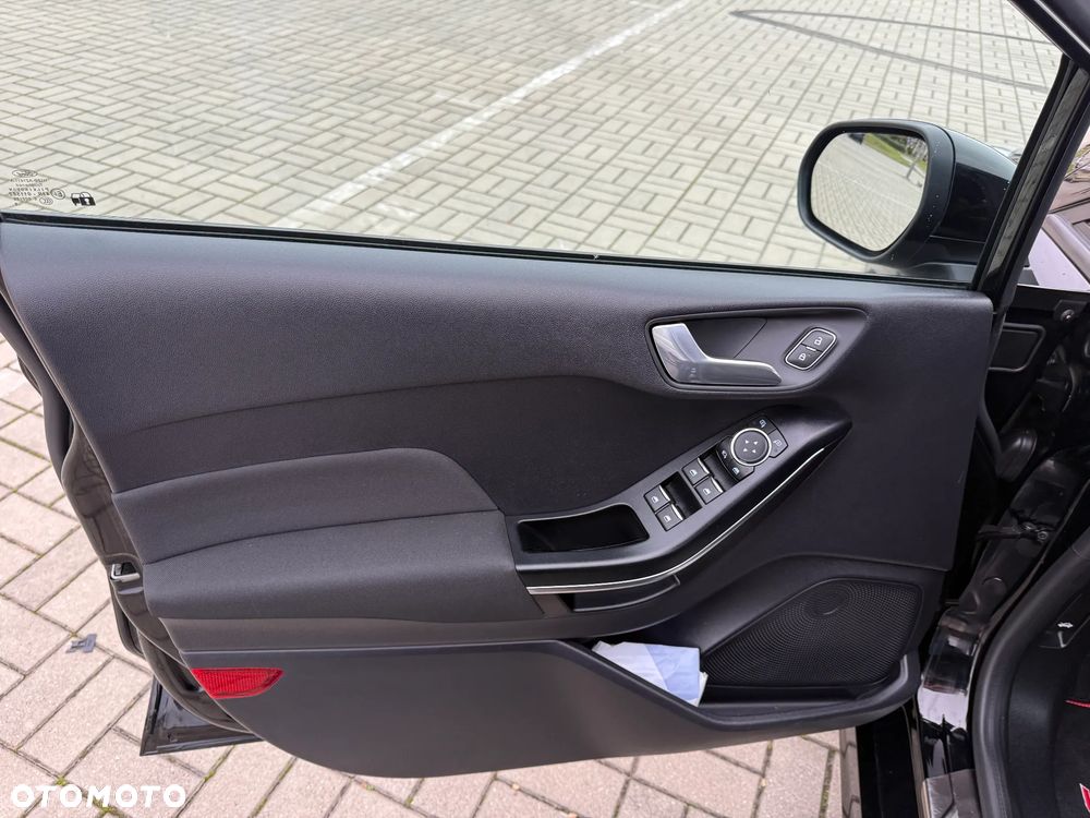 Ford Fiesta 1.0 EcoBoost Powershift ST-LINE - 21