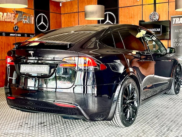 Tesla Model X 100D - 10