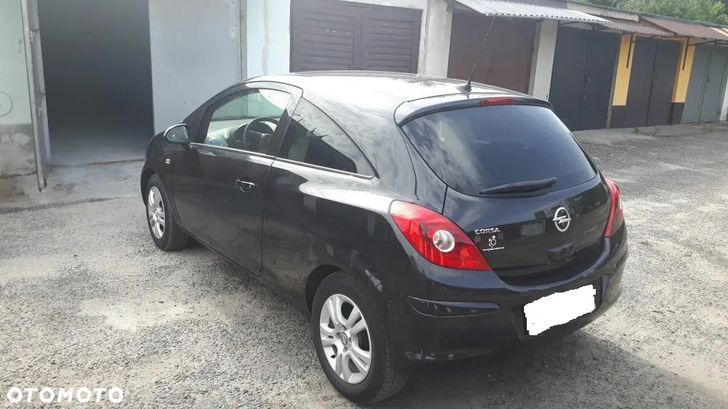 Opel Corsa - 4