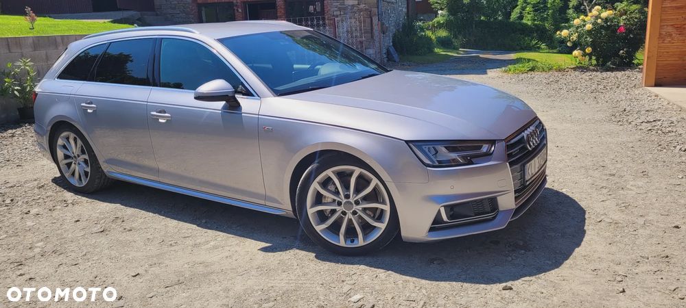 Audi A4 Avant 2.0 TDI S tronic - 2