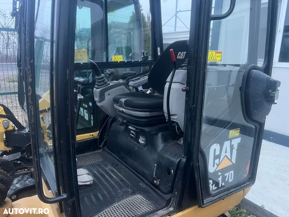 Caterpillar 301,7D - 11