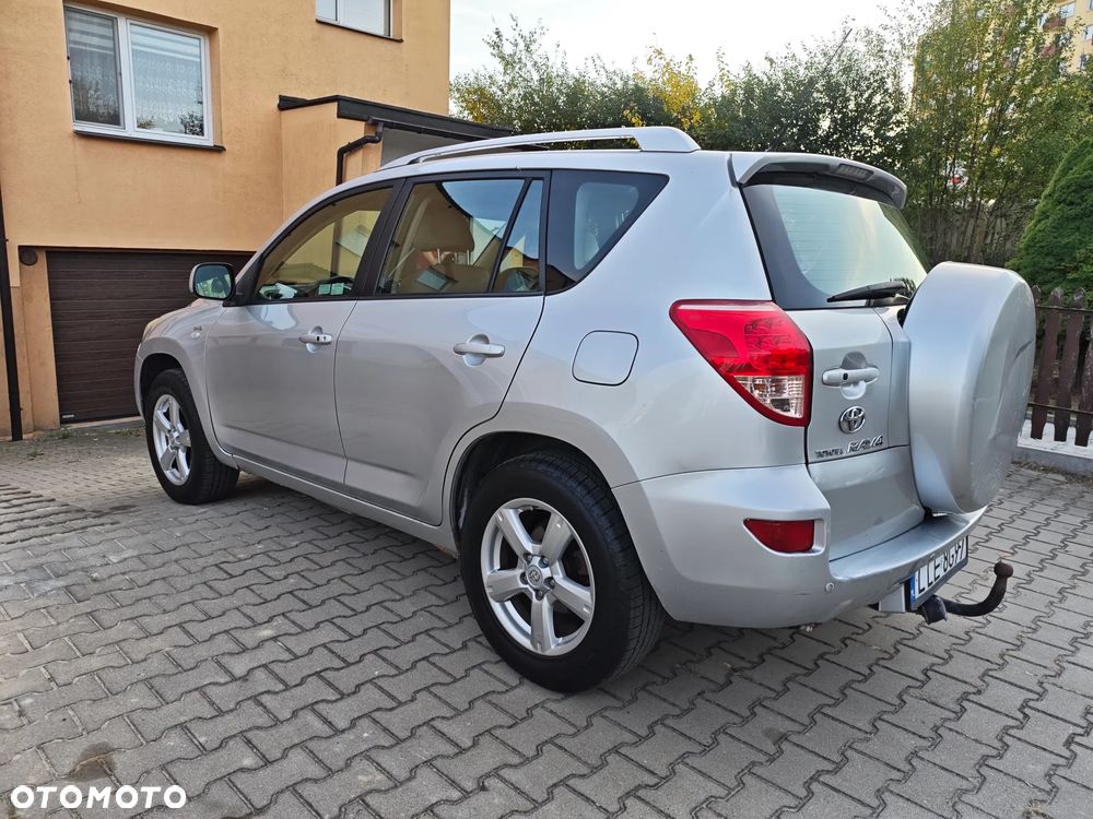 Toyota Rav4 2006 photo 5