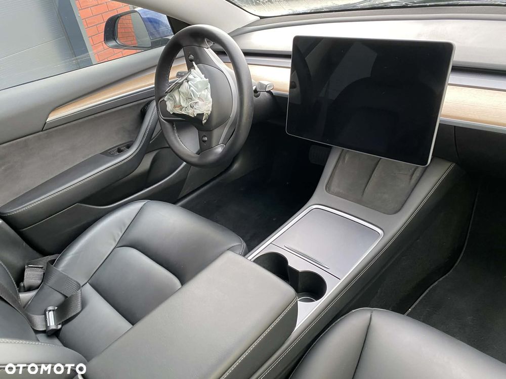 Tesla Model 3 Standard Hinterradantrieb - 11